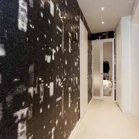 Apartment Boutique In Downtown *